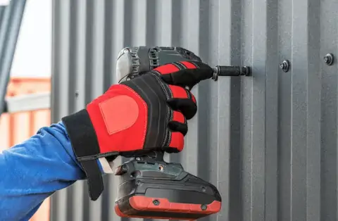 Travaux de zinguerie - Rue